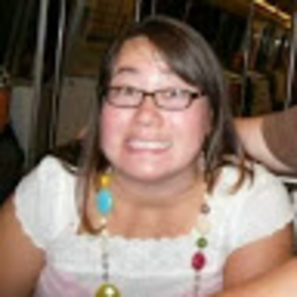 Meet your Posher, Alyssa - Picture 1 of 1